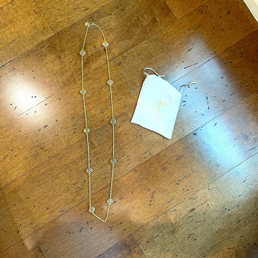 Kendra Scott Gold necklace
